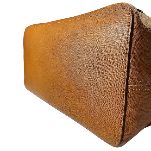 MICHAEL KORS TOTE BAG - Picture 7 of 16